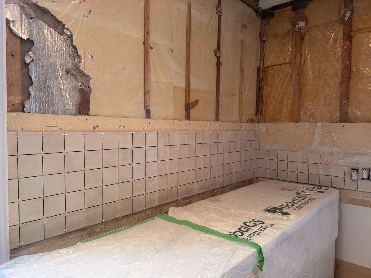 Kitchen backsplash white zellige — during install